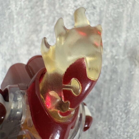 BANDAI Ben 10 Heatblast Action Figure Light Up Body Cartoon Network RARE - Picture 4 of 4